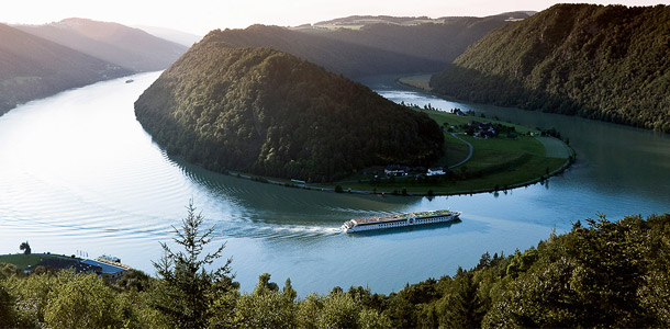 Durch welches dieser Länder fließt die Donau NICHT?